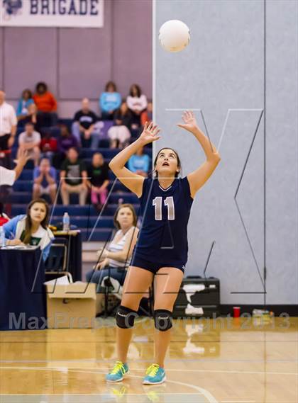 Thumbnail 3 in Yorktown vs Washington-Lee Freshman (Jr. Volleyball Brawl II Final) photogallery.