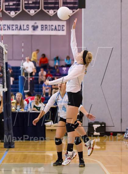 Thumbnail 2 in Yorktown vs Washington-Lee Freshman (Jr. Volleyball Brawl II Final) photogallery.