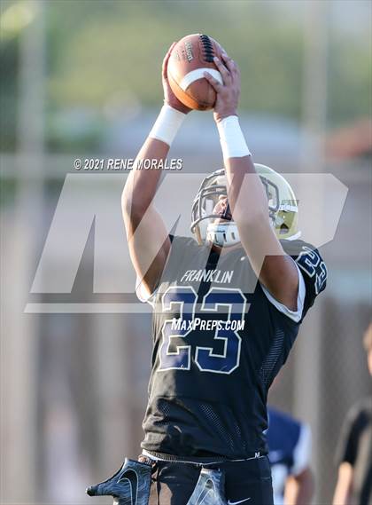 Thumbnail 2 in La Canada vs Franklin photogallery.
