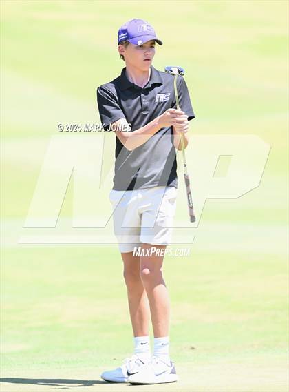 Thumbnail 1 in AIA Division III State Championship photogallery.