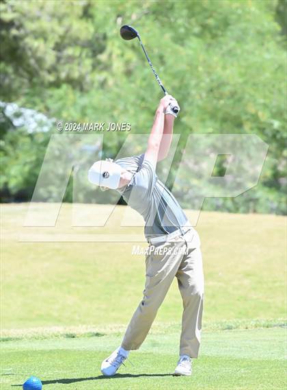 Thumbnail 3 in AIA Division III State Championship photogallery.