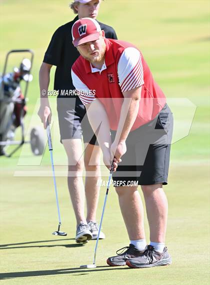 Thumbnail 1 in AIA Division III State Championship photogallery.