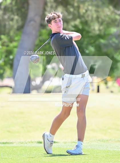Thumbnail 1 in AIA Division III State Championship photogallery.