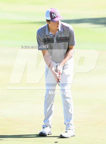 Thumbnail 2 in AIA Division III State Championship photogallery.