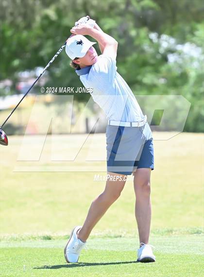 Thumbnail 3 in AIA Division III State Championship photogallery.