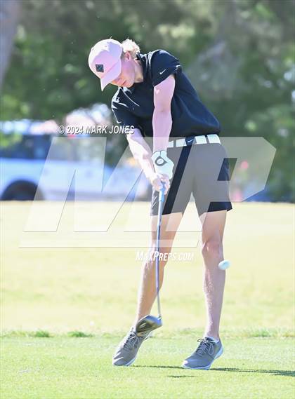 Thumbnail 2 in AIA Division III State Championship photogallery.