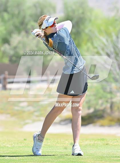 Thumbnail 3 in AIA Division III State Championship photogallery.