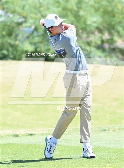 Thumbnail 1 in AIA Division III State Championship photogallery.