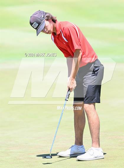 Thumbnail 1 in AIA Division III State Championship photogallery.