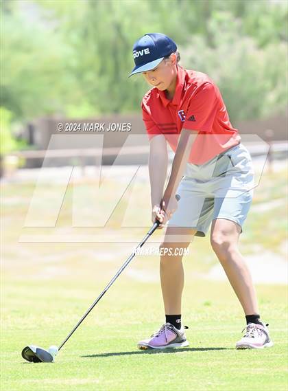 Thumbnail 3 in AIA Division III State Championship photogallery.