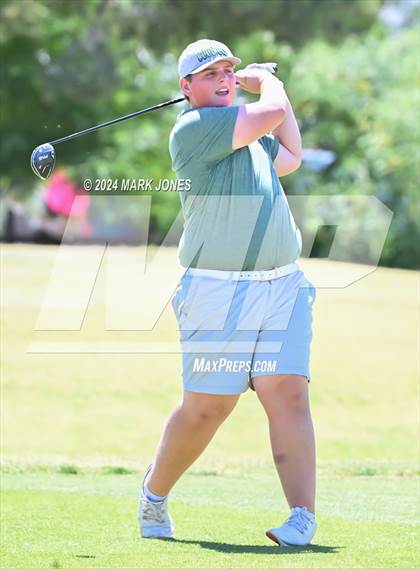 Thumbnail 3 in AIA Division III State Championship photogallery.