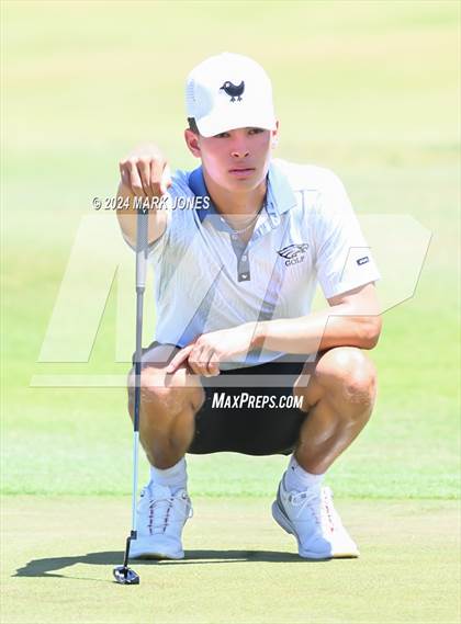 Thumbnail 3 in AIA Division III State Championship photogallery.