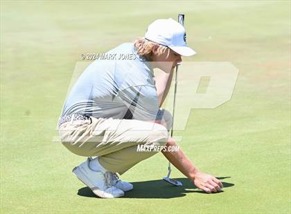 Thumbnail 1 in AIA Division III State Championship photogallery.