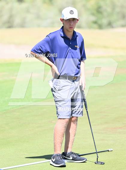 Thumbnail 1 in AIA Division III State Championship photogallery.