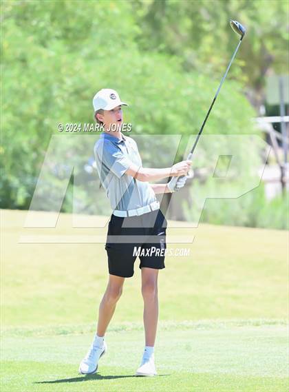 Thumbnail 1 in AIA Division III State Championship photogallery.