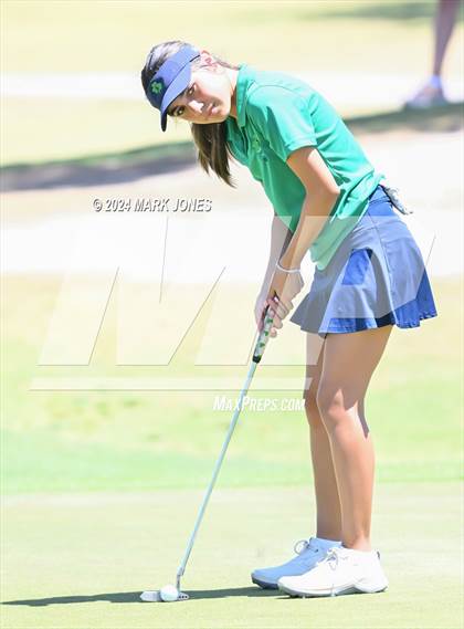 Thumbnail 1 in AIA Division III State Championship photogallery.