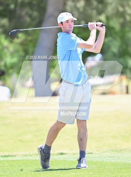 Thumbnail 2 in AIA Division III State Championship photogallery.