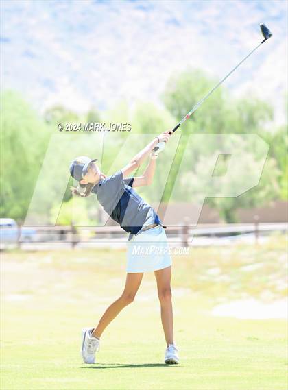 Thumbnail 3 in AIA Division III State Championship photogallery.