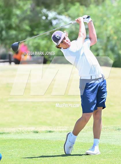 Thumbnail 1 in AIA Division III State Championship photogallery.