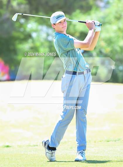Thumbnail 1 in AIA Division III State Championship photogallery.