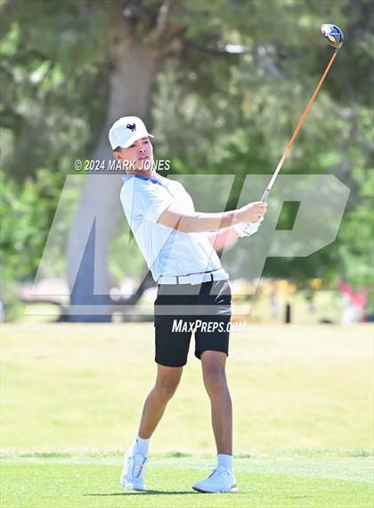 Thumbnail 1 in AIA Division III State Championship photogallery.