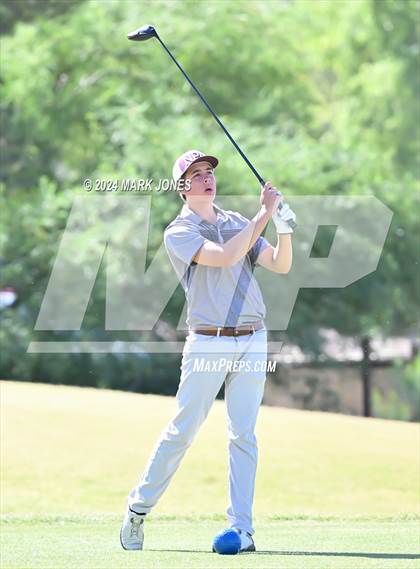 Thumbnail 1 in AIA Division III State Championship photogallery.