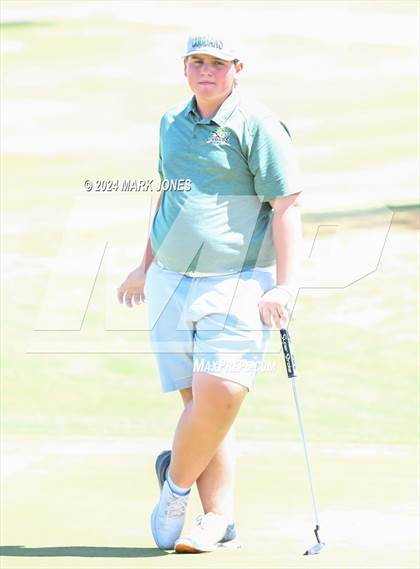 Thumbnail 2 in AIA Division III State Championship photogallery.