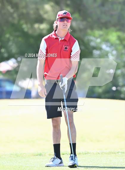 Thumbnail 3 in AIA Division III State Championship photogallery.