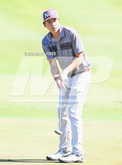 Thumbnail 3 in AIA Division III State Championship photogallery.