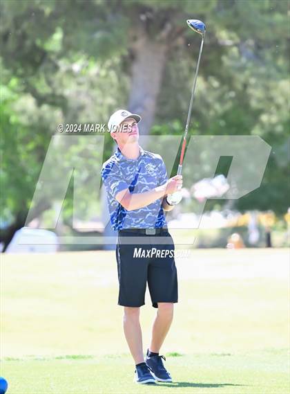 Thumbnail 1 in AIA Division III State Championship photogallery.