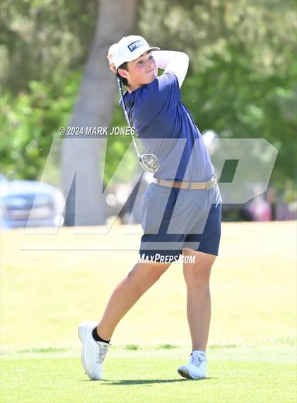 Thumbnail 2 in AIA Division III State Championship photogallery.