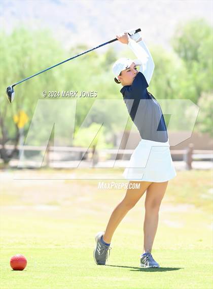 Thumbnail 3 in AIA Division III State Championship photogallery.