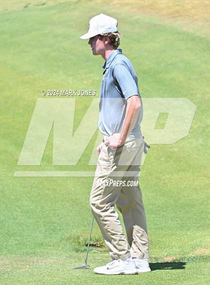 Thumbnail 1 in AIA Division III State Championship photogallery.