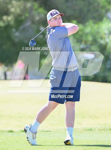 Thumbnail 2 in AIA Division III State Championship photogallery.