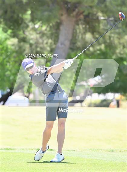 Thumbnail 1 in AIA Division III State Championship photogallery.