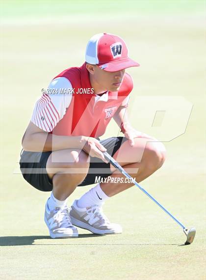 Thumbnail 1 in AIA Division III State Championship photogallery.