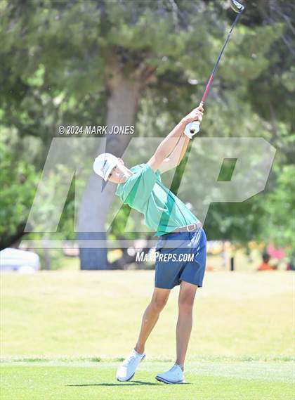 Thumbnail 1 in AIA Division III State Championship photogallery.
