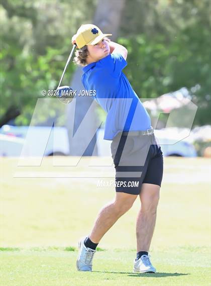 Thumbnail 3 in AIA Division III State Championship photogallery.
