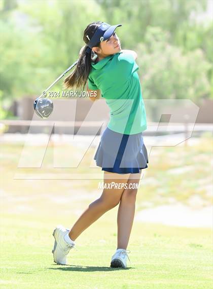 Thumbnail 2 in AIA Division III State Championship photogallery.