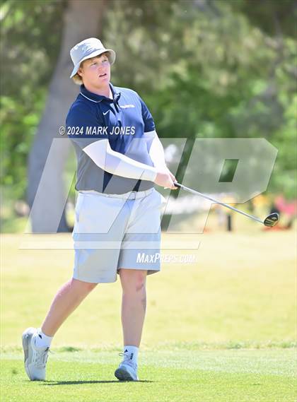 Thumbnail 1 in AIA Division III State Championship photogallery.