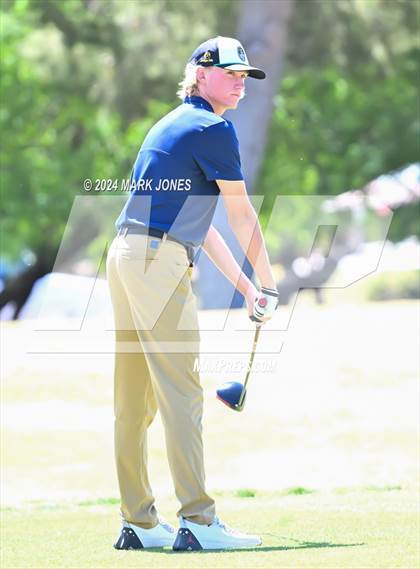 Thumbnail 3 in AIA Division III State Championship photogallery.