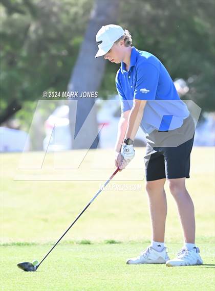 Thumbnail 3 in AIA Division III State Championship photogallery.
