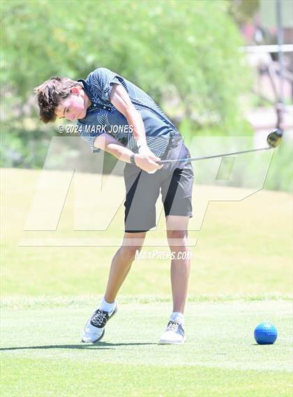 Thumbnail 1 in AIA Division III State Championship photogallery.