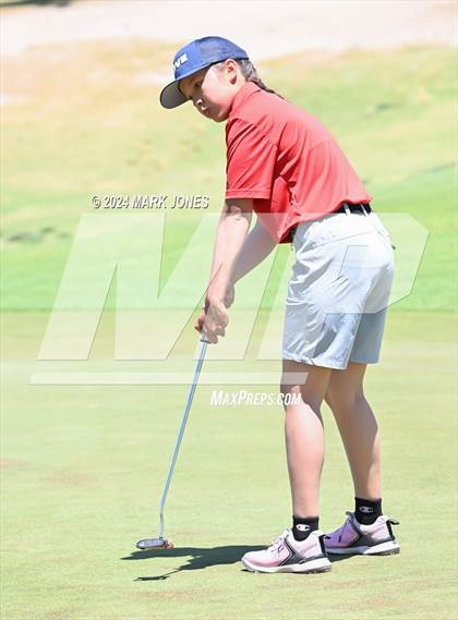Thumbnail 3 in AIA Division III State Championship photogallery.