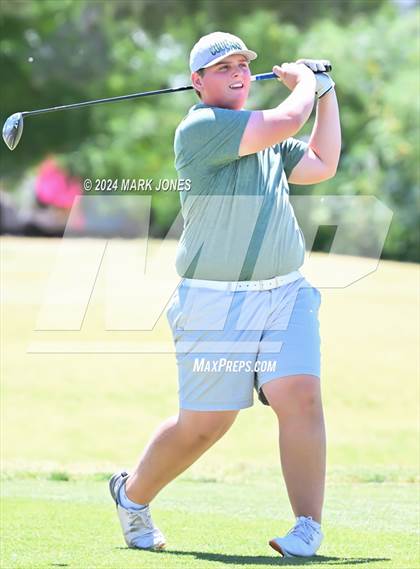 Thumbnail 1 in AIA Division III State Championship photogallery.