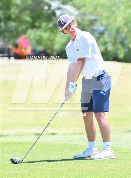 Thumbnail 1 in AIA Division III State Championship photogallery.