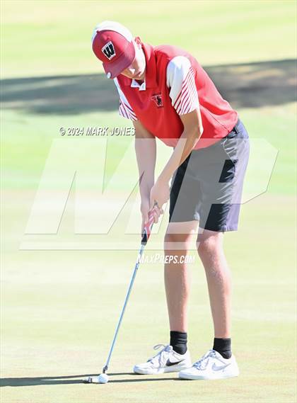 Thumbnail 2 in AIA Division III State Championship photogallery.