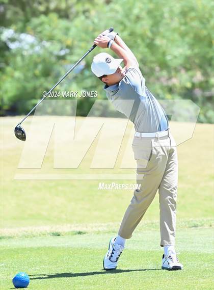Thumbnail 3 in AIA Division III State Championship photogallery.