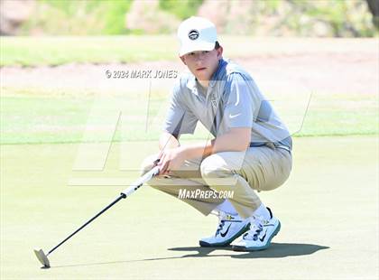Thumbnail 3 in AIA Division III State Championship photogallery.
