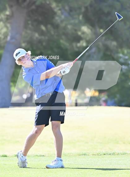 Thumbnail 1 in AIA Division III State Championship photogallery.